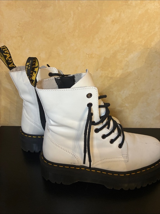 Shoes - White Platform Doc Marten Boots
